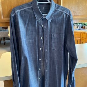 Tommy Bahama denim shirt Size L